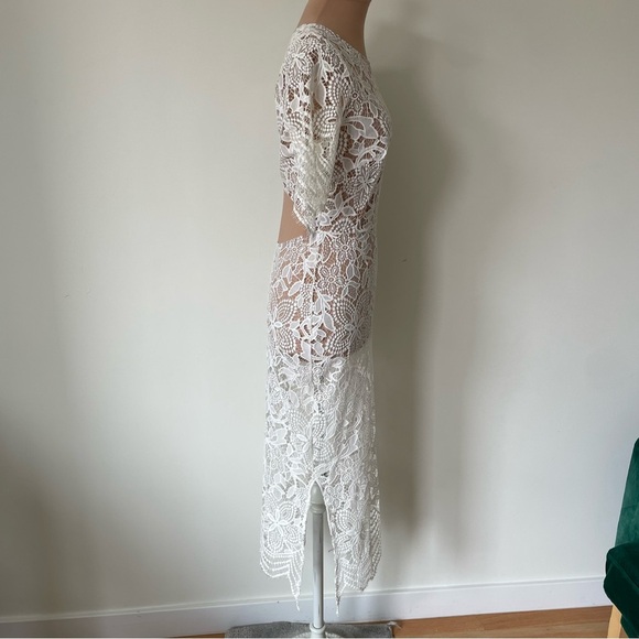 FOR LOVE & LEMONS Luna Lace Sheet Open Back White Maxi Dress NWOT Size X-Small - Picture 8 of 12